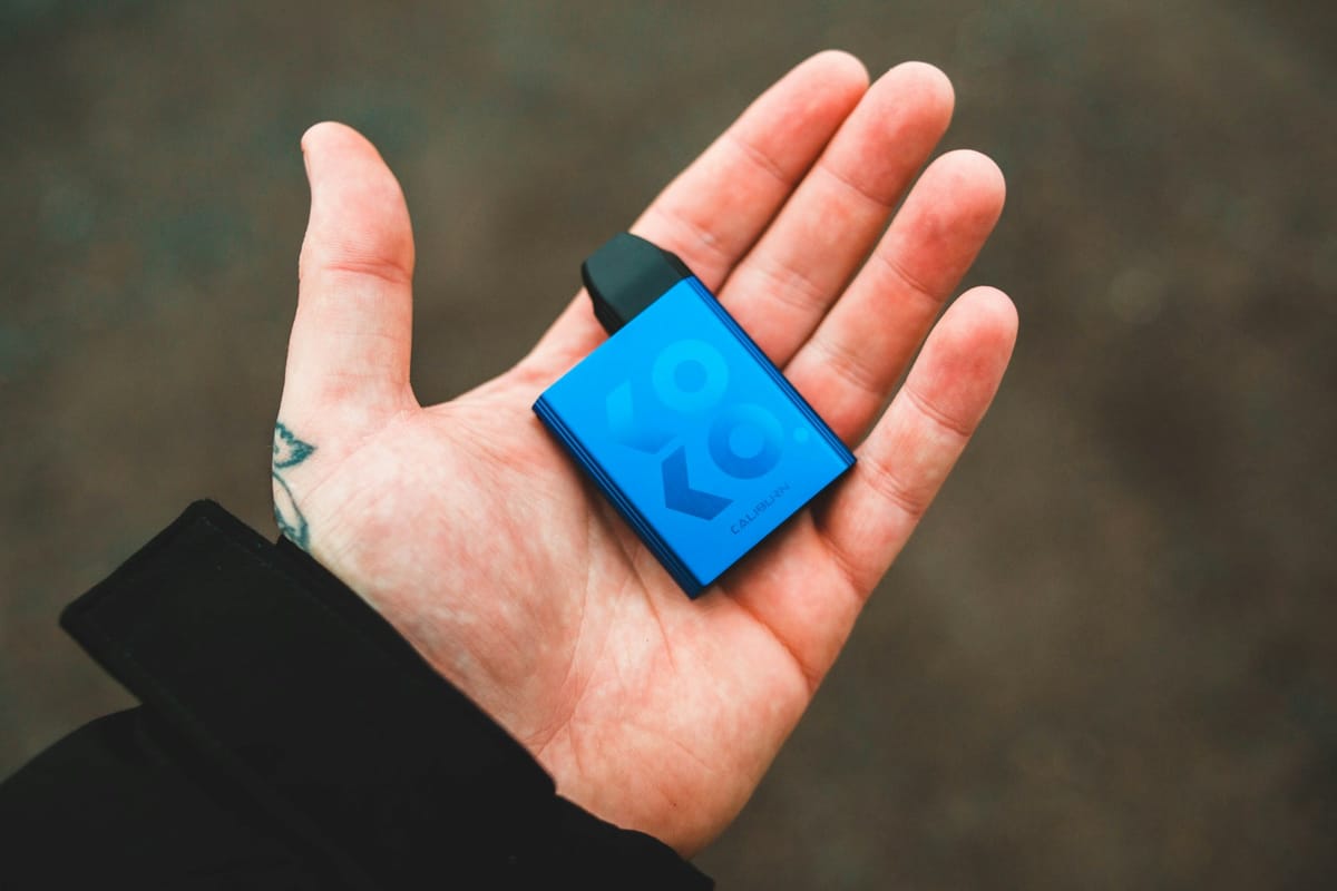 How to Travel Internationally With Your Vape Device