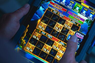 Mastering Online Rummy with Tez Rummy: Pro Tips & Strategies